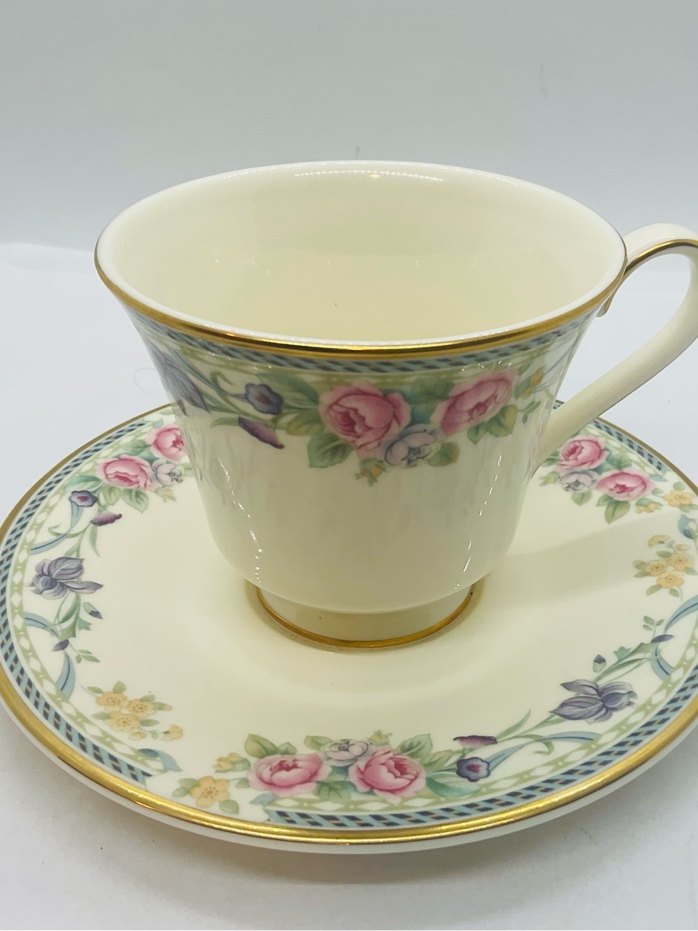 VTG Royal Doulton Eleanor UP CYCLED Tea Cup&Saucer Flower Frog Vase-UNIQUE